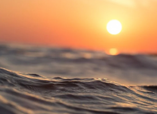 23 RESCUED AFTER FISHING VESSEL CAPSIZES OFF MARSHALL ISLANDS
