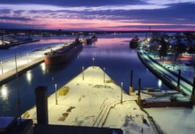 SOO LOCKS OPENS EARLY FOR HEAD START ON 2025 UPPER GREAT LAKES SEASON
