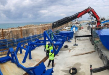 SHELL-BACKED WAVE ENERGY PILOT IN LA MOVES AHEAD WITH LOCAL FLOATER BUILD