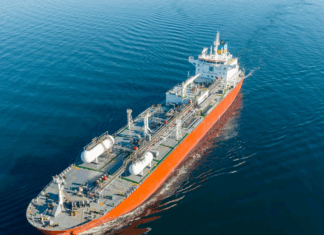 K SHIPBUILDING TO BUILD 2+2 LNG/METHANOL-READY TANKERS FOR GREEK SHIPOWNER