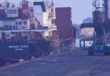 GREENPEACE FRANCE PHOTOGRAPHS URANIUM LOADED ON SHIP FOR EXPORT TO RUSSIA