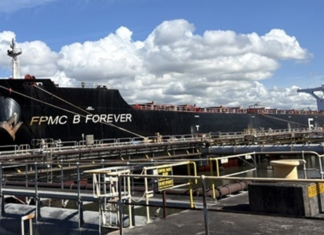 AUSTRALIA BANS BULKER AFTER FINDING UNPAID WAGES AND CHARGES FOR WATER