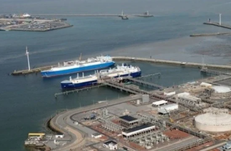 AHEAD OF BAN, EU IS IMPORTING MORE RUSSIAN LNG THAN LAST YEAR