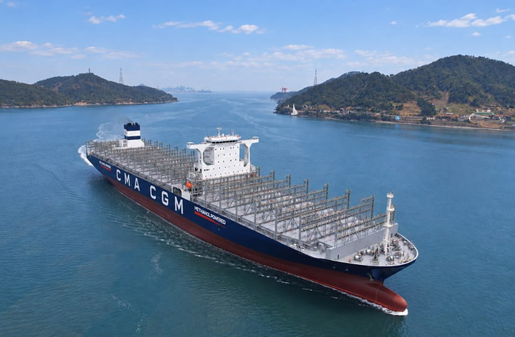 HD HYUNDAI DELIVERS WORLD’S FIRST “LASHING-FREE” CONTAINERSHIP TO CMA CGM